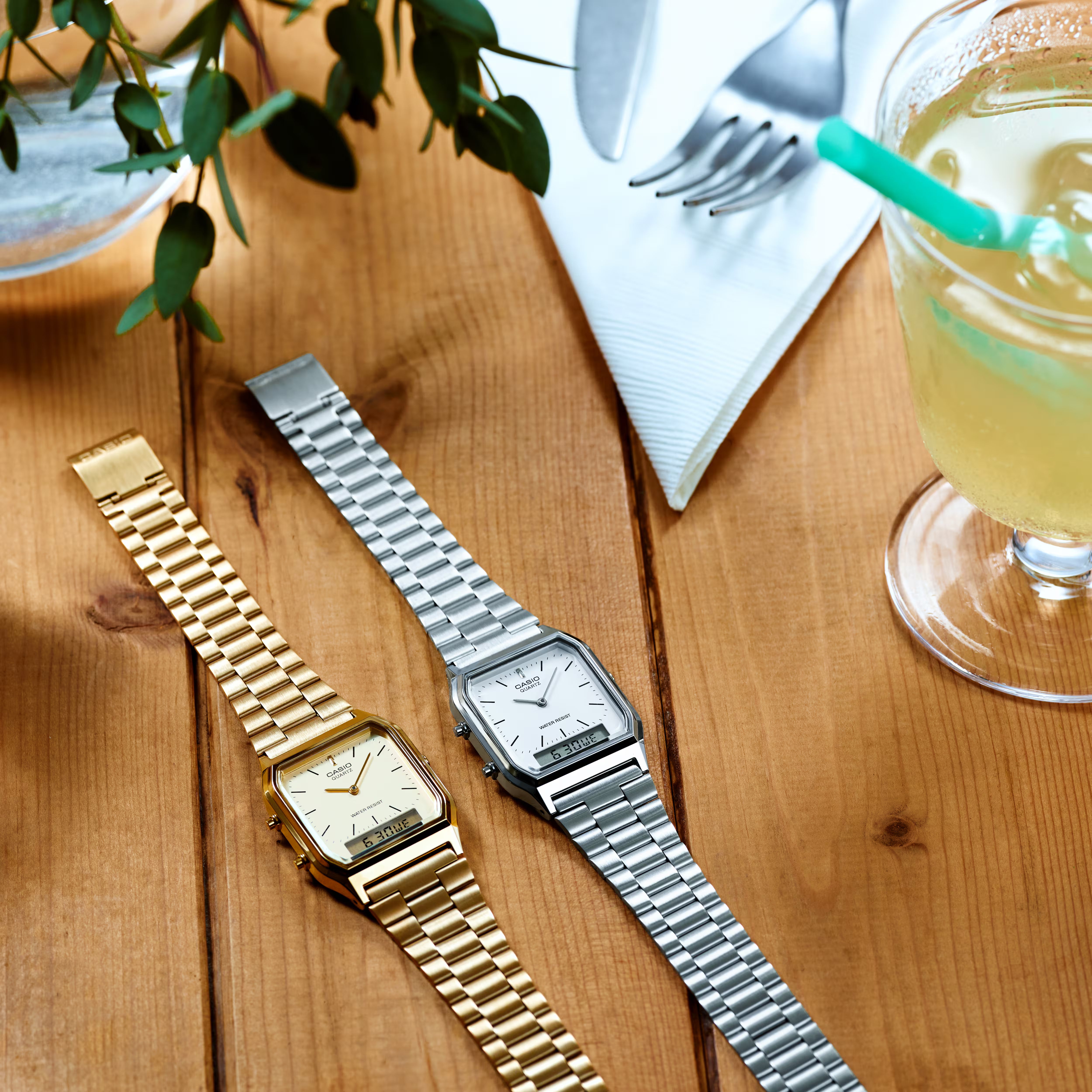 Montre Casio Vintage Edgy acier inoxydable doré cadran champagne AQ-230GA-9DMQYES