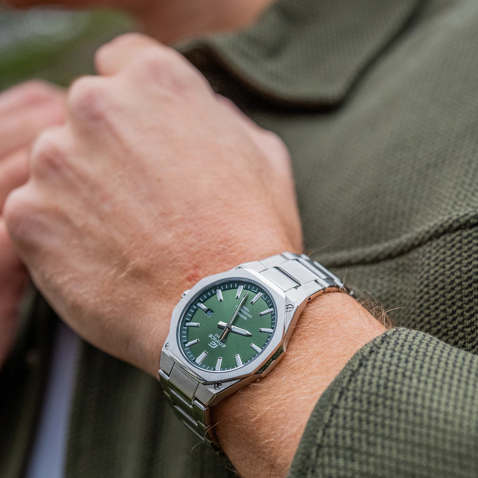 Montre Casio Edifice Premium slim acier argenté cadran vert EFR-S108D-3AVUEF
